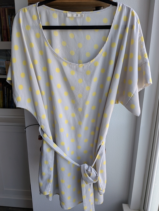Poema Tops - Poema Polka Dot Tunic Gray Yellow Scoop Neck Tie Waist Oversized